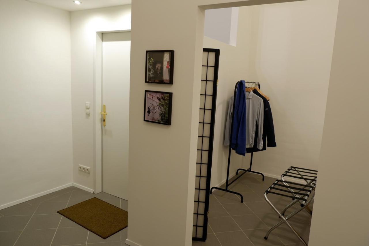 Apartments Near Augarten Виена Екстериор снимка